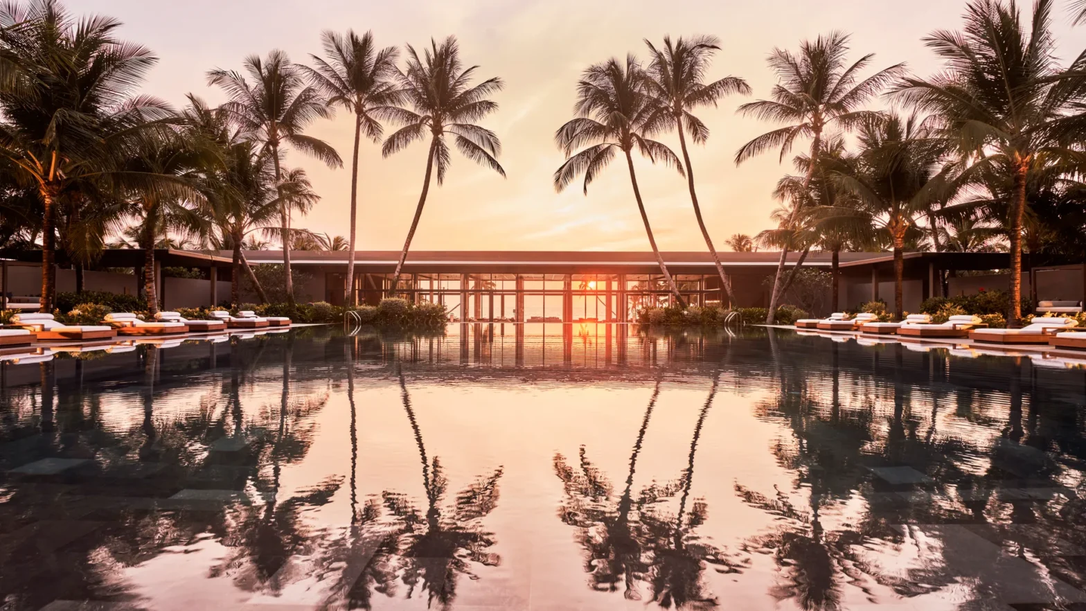 Is the Free Hotel Minibar on the Rise?